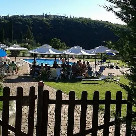 Casale Fabrizi Agriturismo *